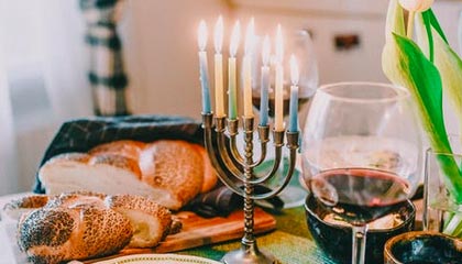 kaiyun.com-年轻车坛新星：梦想之路的辛酸与坚持