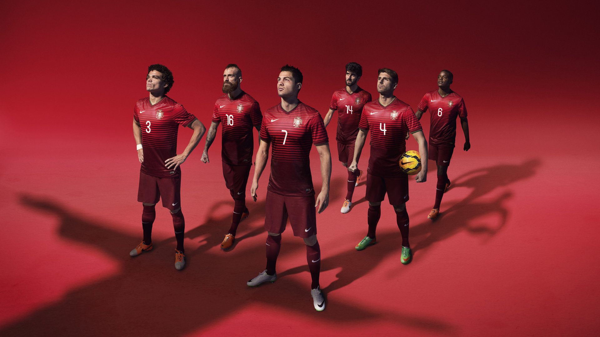 足球比赛的最新排名表现出哪些变化？，足球的赛事排名