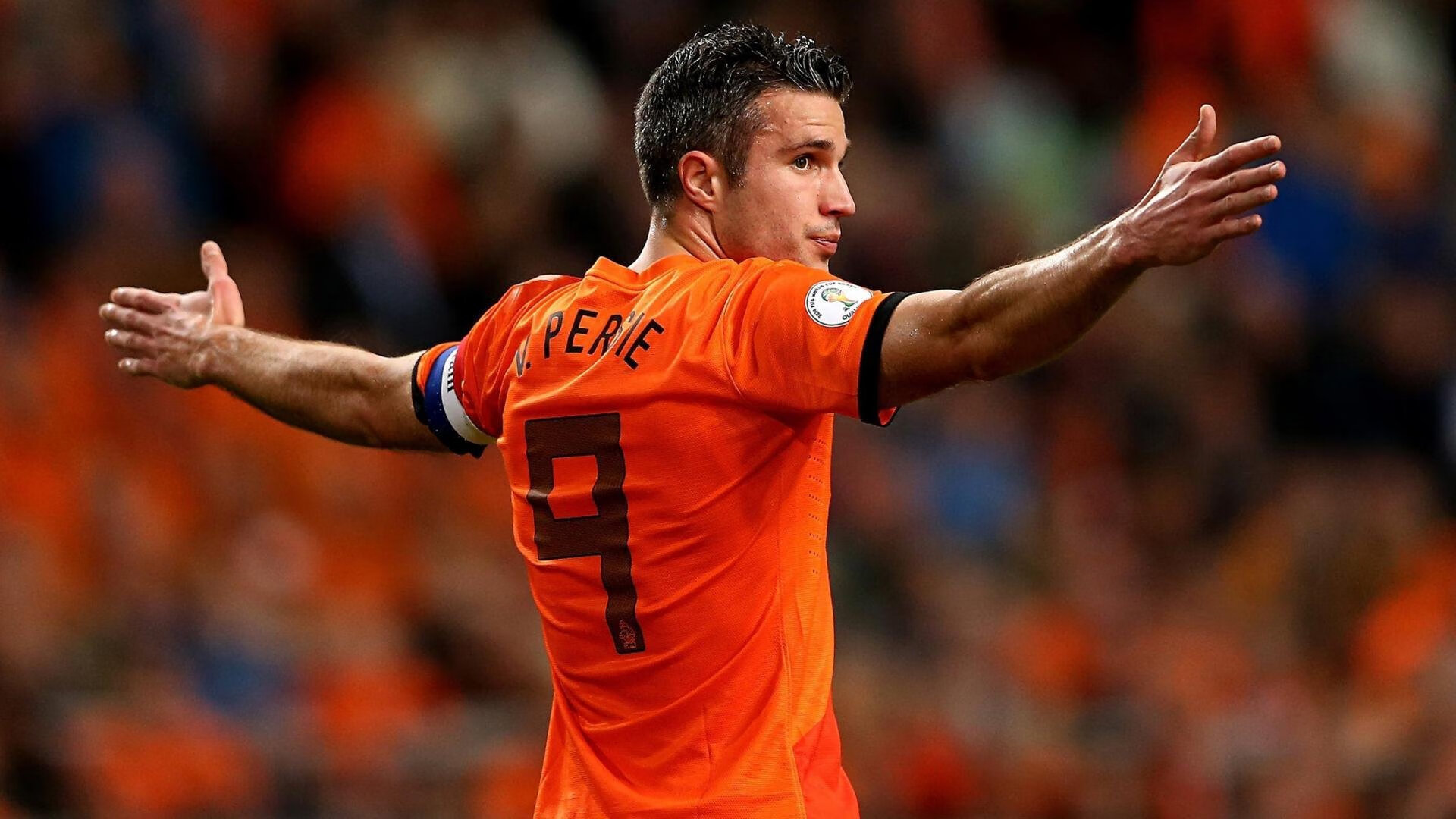 开云体育官网入口-弗朗索瓦·霍尔茨豪伊泽：南非队不可或缺的核心后场球员，霍弗尔狼队