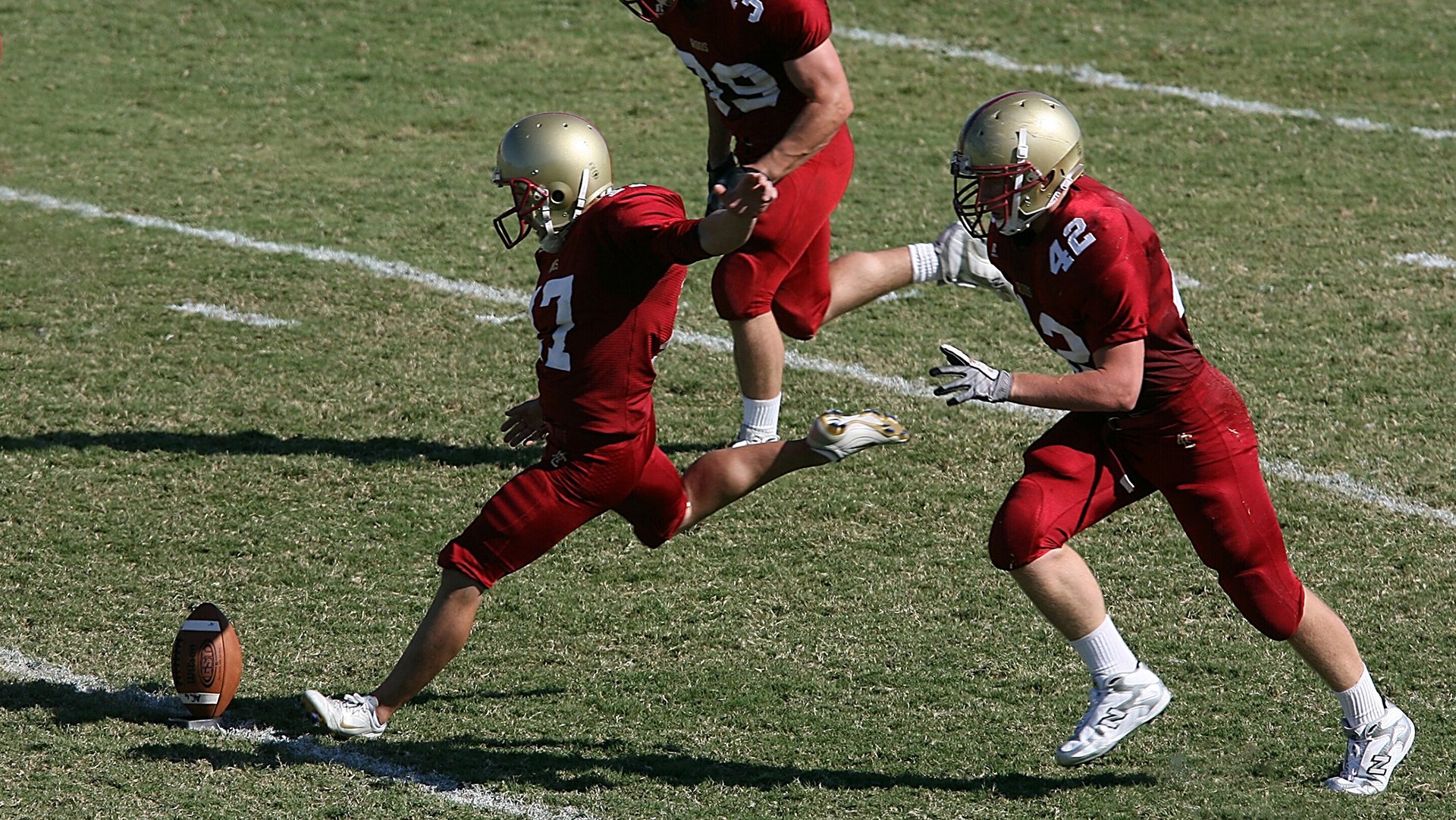 开云体育入口-“英超最后冲刺：强队纷纷发力，争夺佳绩”，英超最后两轮对阵